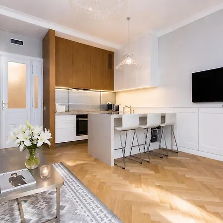 Luxury In The Jewish Quarter Of * براغ